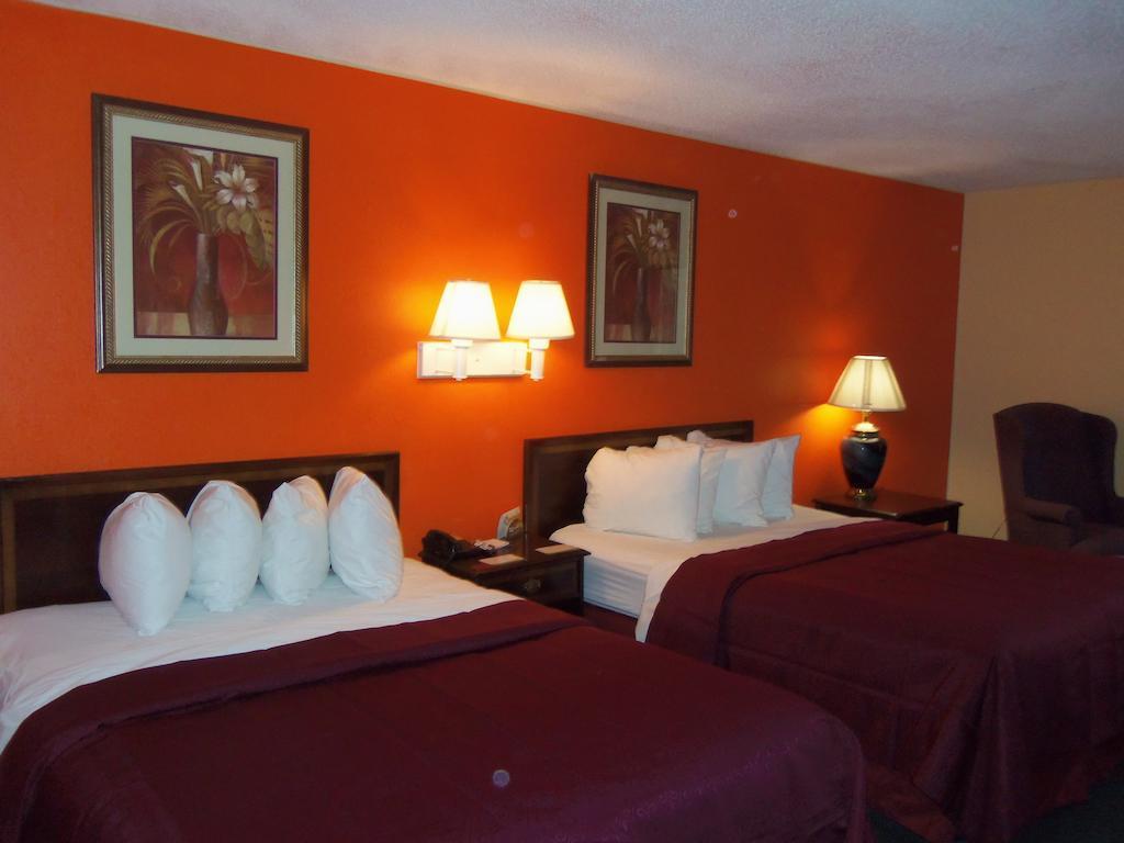 Quality Inn Greer Extérieur photo